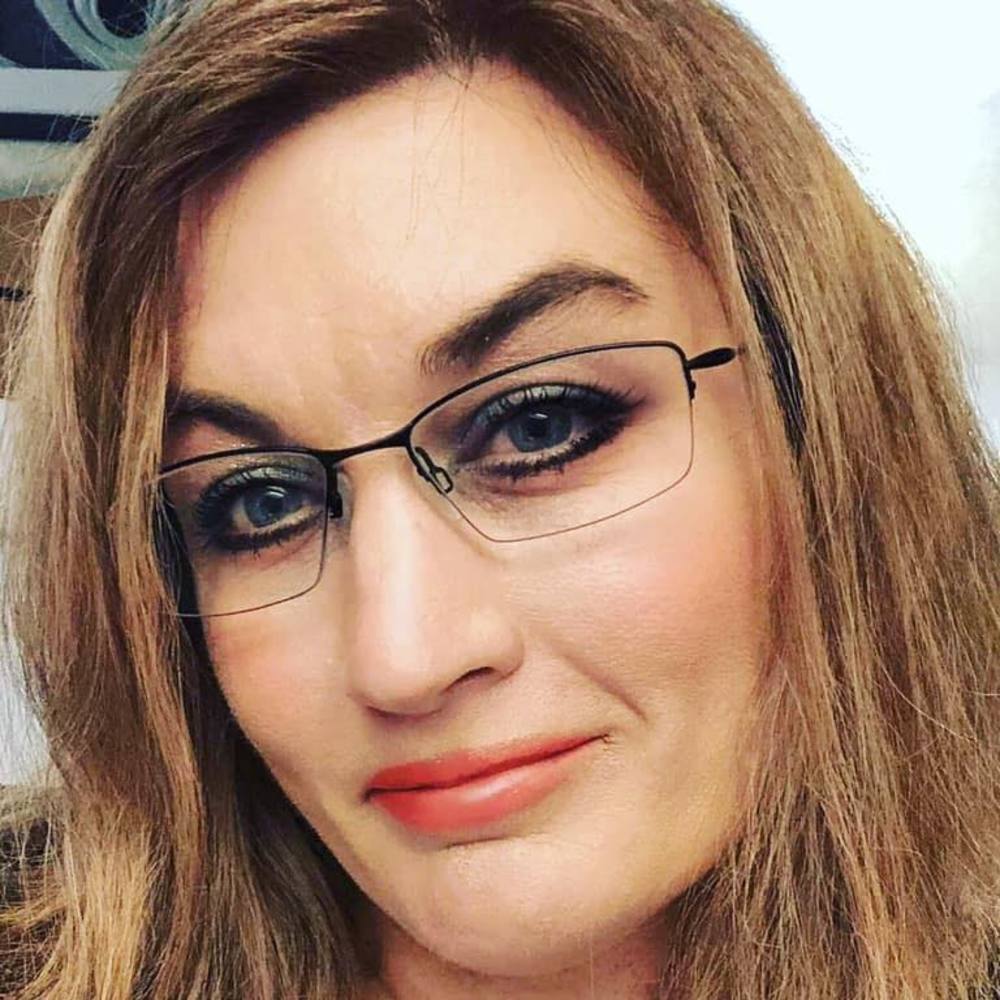 Meet your Posher, Diana